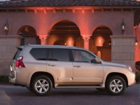 Lexus GX 2010 photo