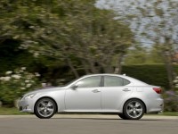 Lexus IS 2005 photo