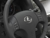 Lexus IS 2005 photo
