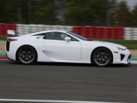 Lexus LFA photo
