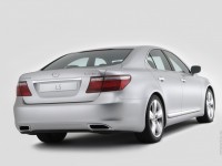 Lexus LS 2006 photo