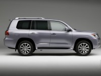Lexus LX 2008 photo