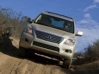 Lexus LX 2008 photo