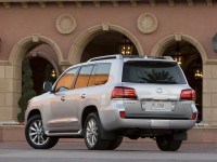 Lexus LX 2008 photo