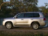 Lexus LX 2008 photo
